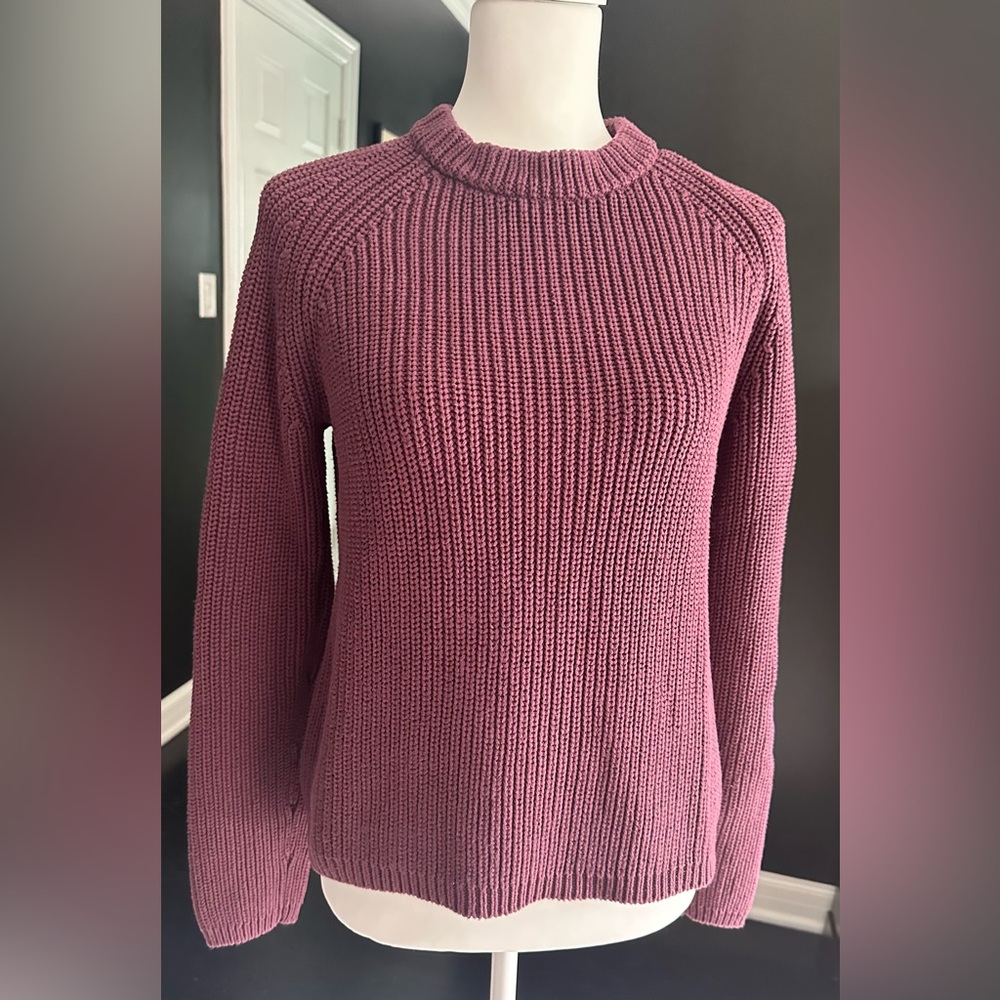 BESTSELLER! QUINCE 100% Organic Cotton Fisherman’s Sweater Plum Size M $22 OBO